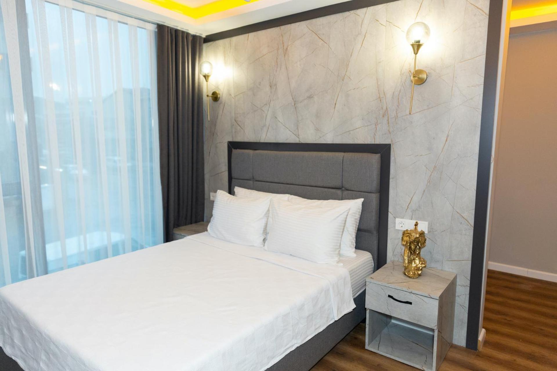 The Hera Business Hotels & Spa Istanbul Exterior photo