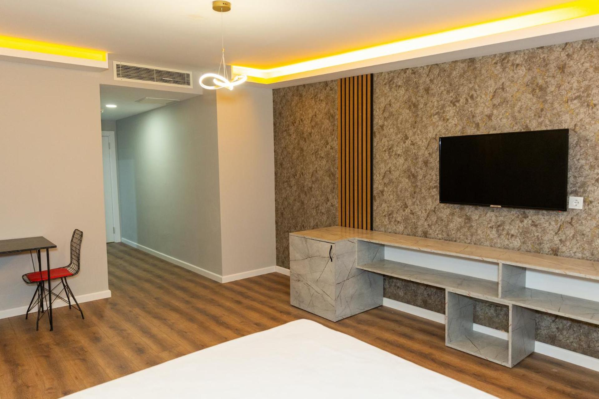 The Hera Business Hotels & Spa Istanbul Exterior photo